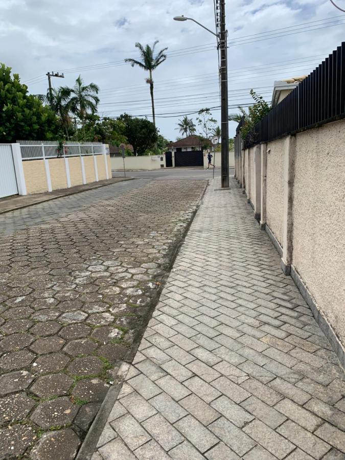 Apto E Suites Praia Do Itapocoroi Penha  Εξωτερικό φωτογραφία